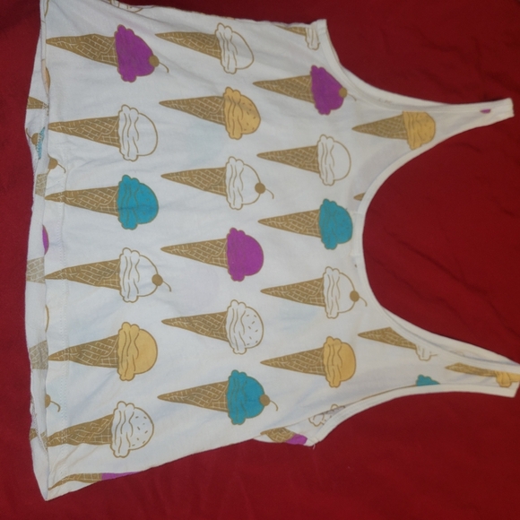 cute ice cream crop top - Picture 3 of 3